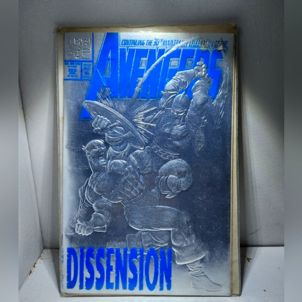 😲Unopened Time Capsule: Avengers #363 (1993 Silver Foil Cover!)